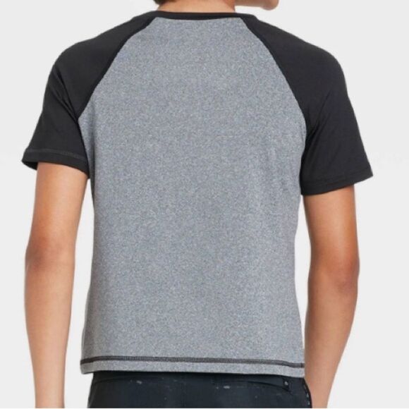 Art class NEW Boy Gray Black Short Sleeve Swim Shirt Size Small (6/7) UPF 50+ - Picture 2 of 6